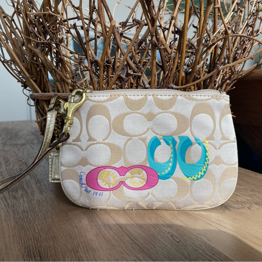 Coach Y2K Wristlet - Picture 1 of 8